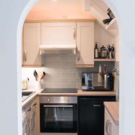 Вилла Wendy House Истбурн Экстерьер фото